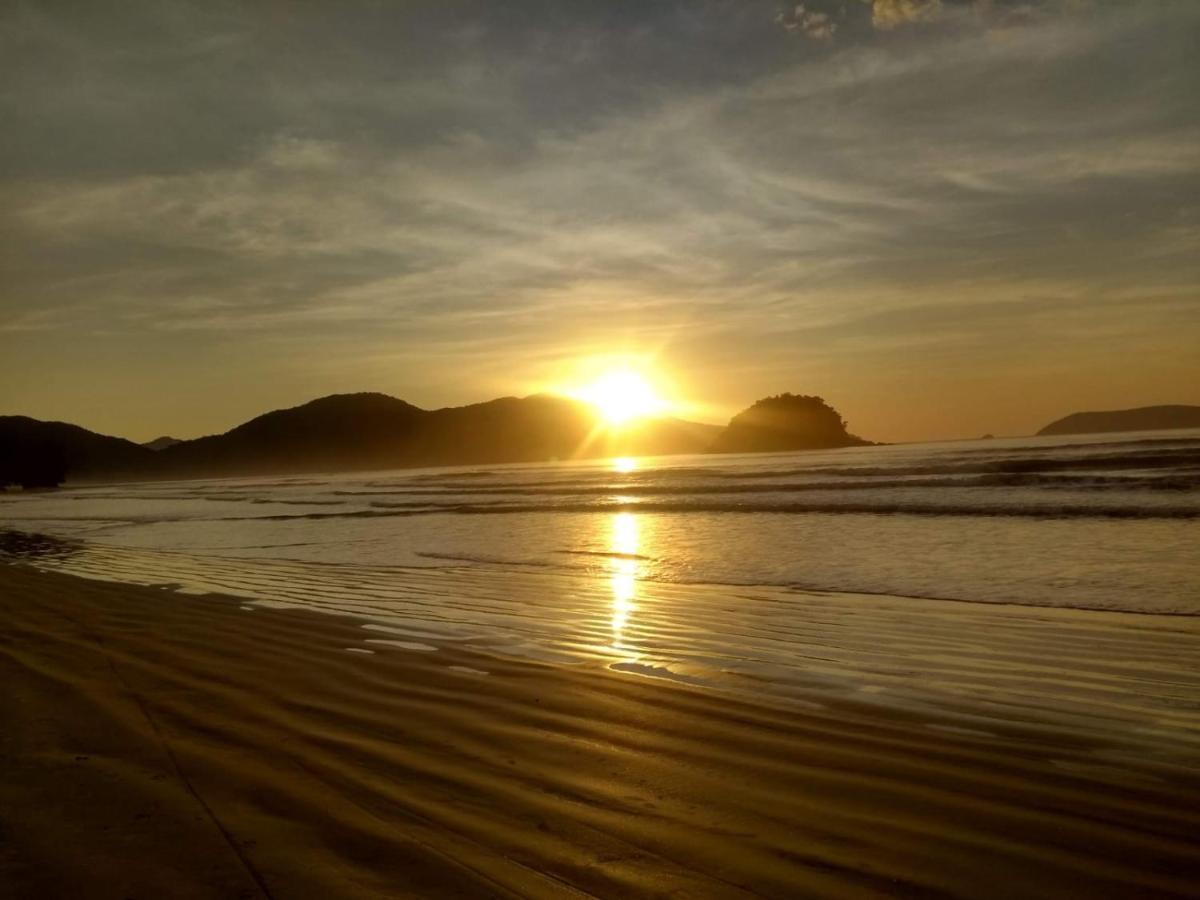 Hospedagem Para Temporada Em Ubatuba Bagian luar foto