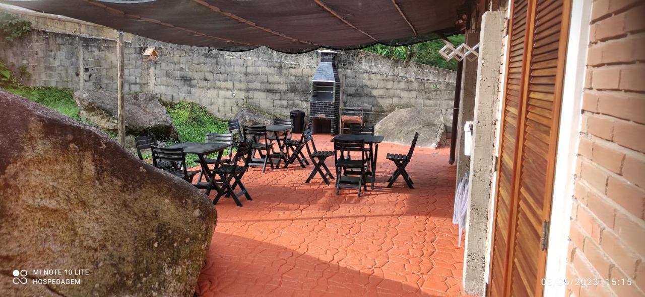 Hospedagem Para Temporada Em Ubatuba Bagian luar foto
