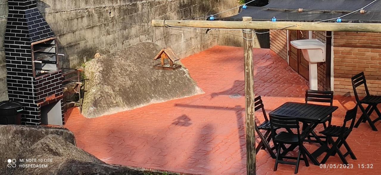 Hospedagem Para Temporada Em Ubatuba Bagian luar foto